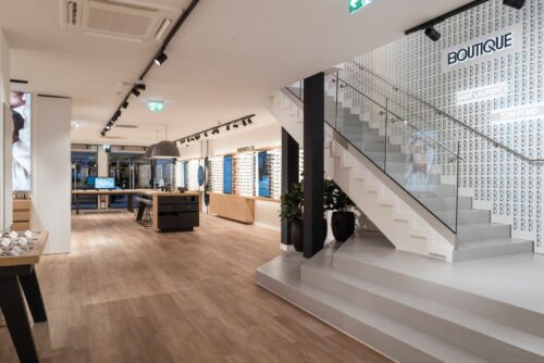 Erster Flagship-Store von Mister Spex mit eigener Etage für Luxusbrands und Independent Labels eröffnet in Kölner Premiumlage