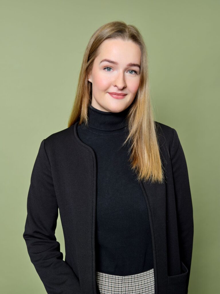 Mayra Koziollek - Senior Brand PR Manager | Mister Spex