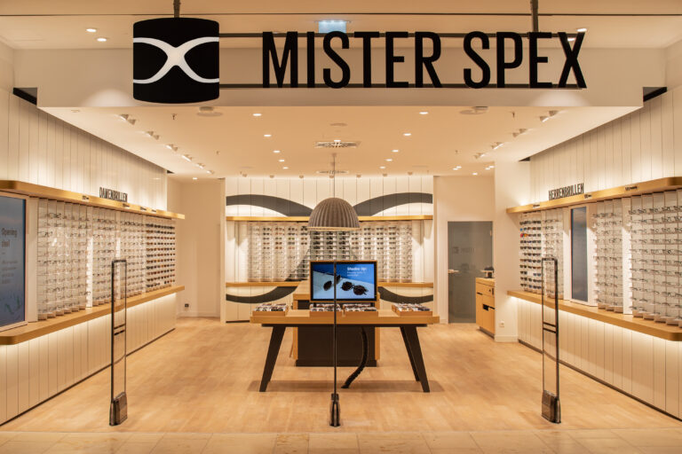 Mister Spex SE steigert EBIT um 3,0 Millionen Euro und erzielt positiven operativen Cashflow im ersten Quartal 2025