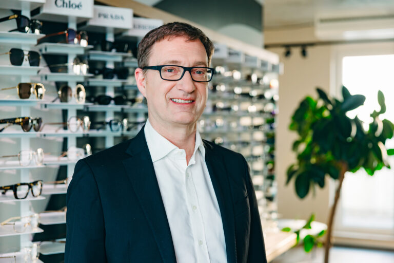 Stephan Schulz-Gohritz verlässt Mister Spex zum  31. Oktober 2025